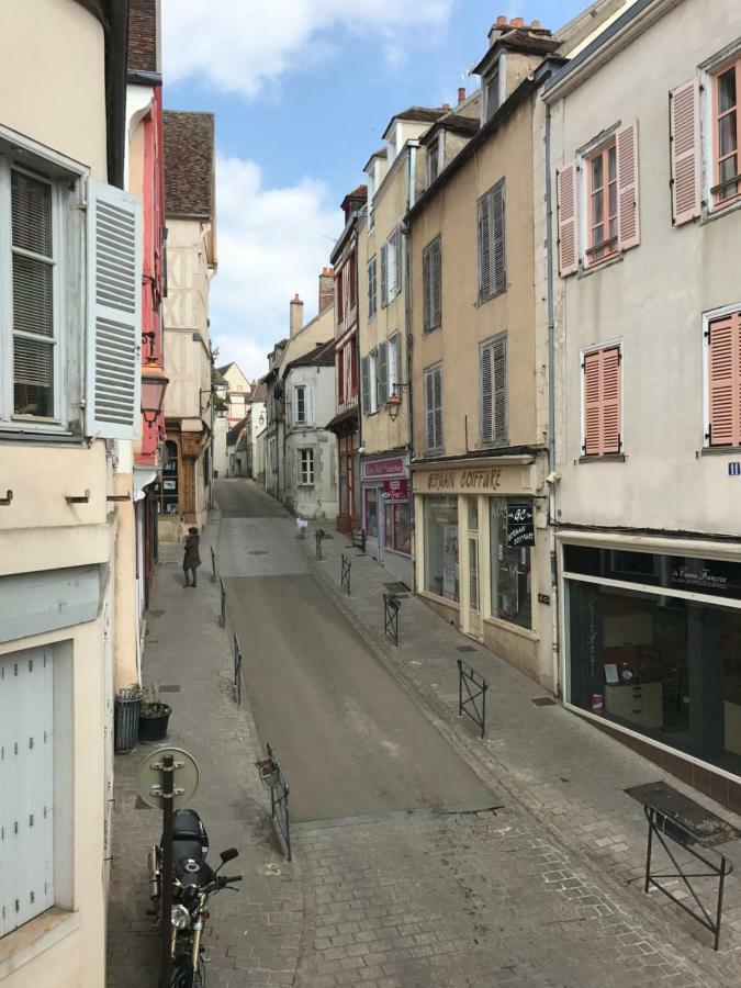 Апартаменты Auxerre Rue Joubert Экстерьер фото